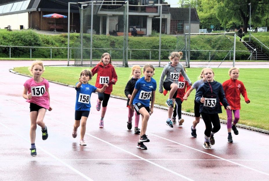 Die jungen MTVerinnen wissen wie man sich vorbereitet Die jungen MTVerinnen wissen wie man sich vorbereitet