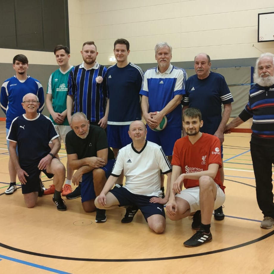 Das Fußballtennisteam des MTV 49 Holzminden