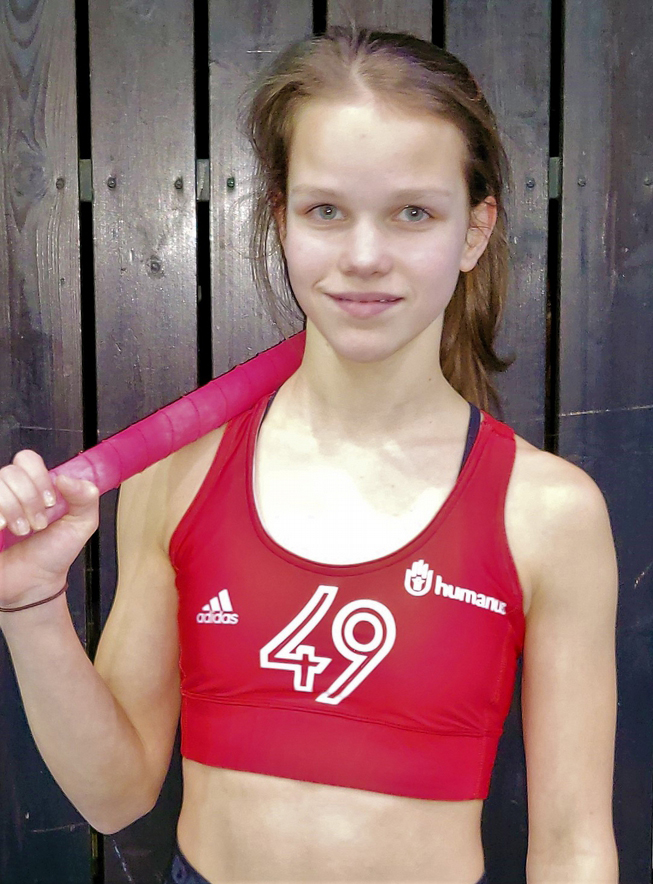 Klara Härke ist nicht aufzuhalten: Mit 3,40 Metern holte sie sich ihren zweiten Niedersachsenmeister-Titel in dieser Hallensaison 